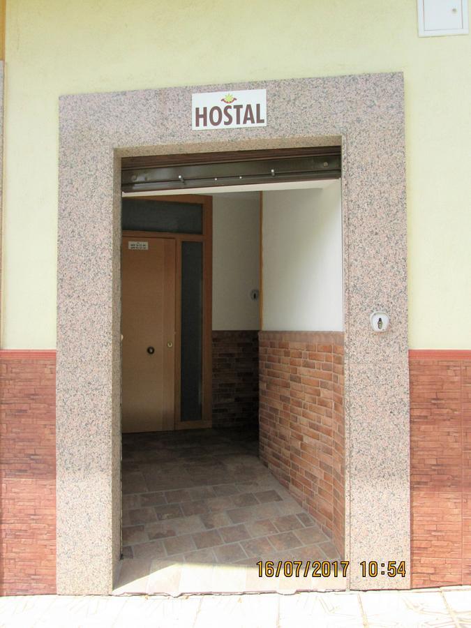 Fuensanta de Martos Hostal Banderas מראה חיצוני תמונה